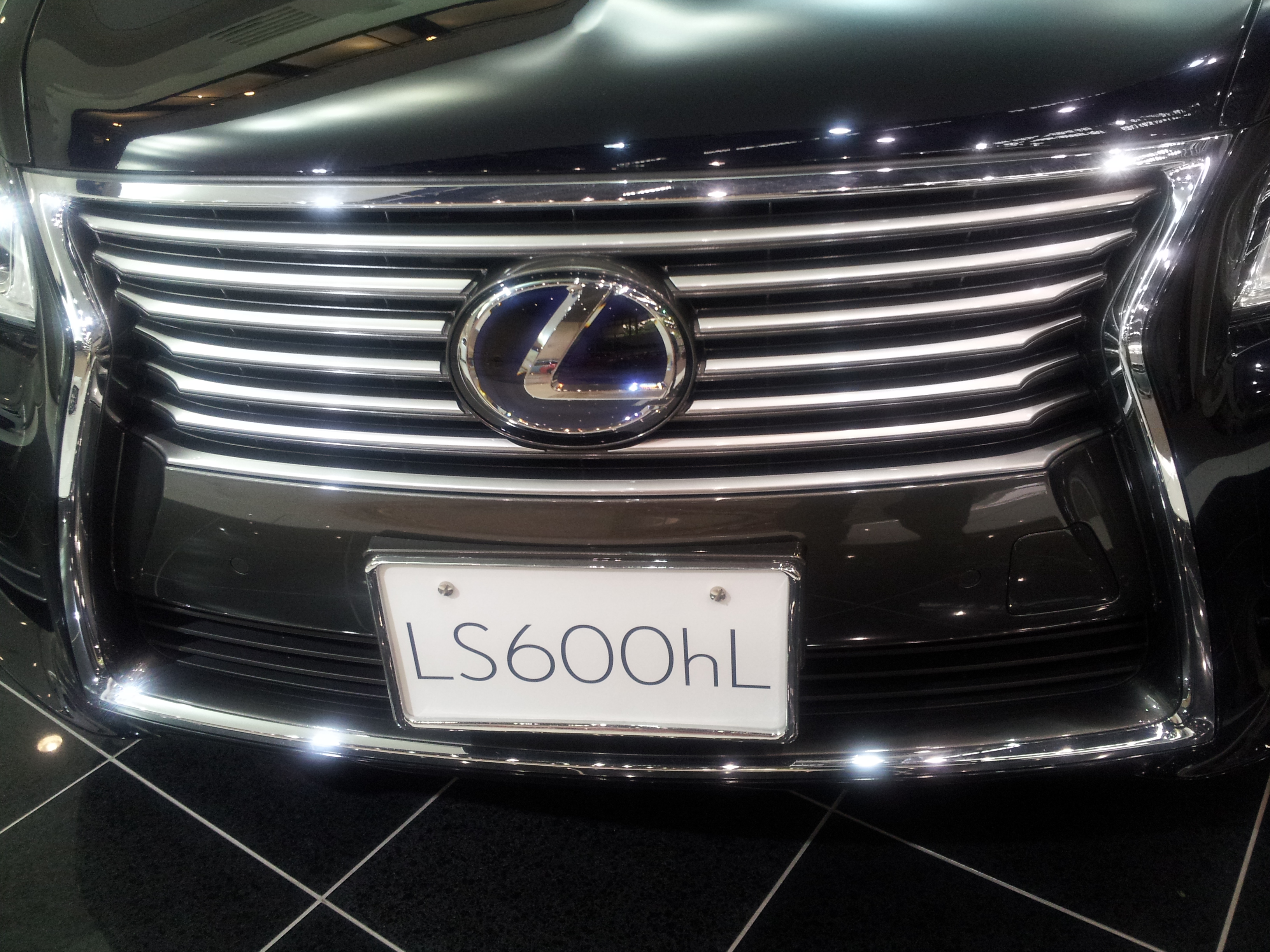 #54 LEXUS専用ボデーカラーの開発（塗装生技開発）